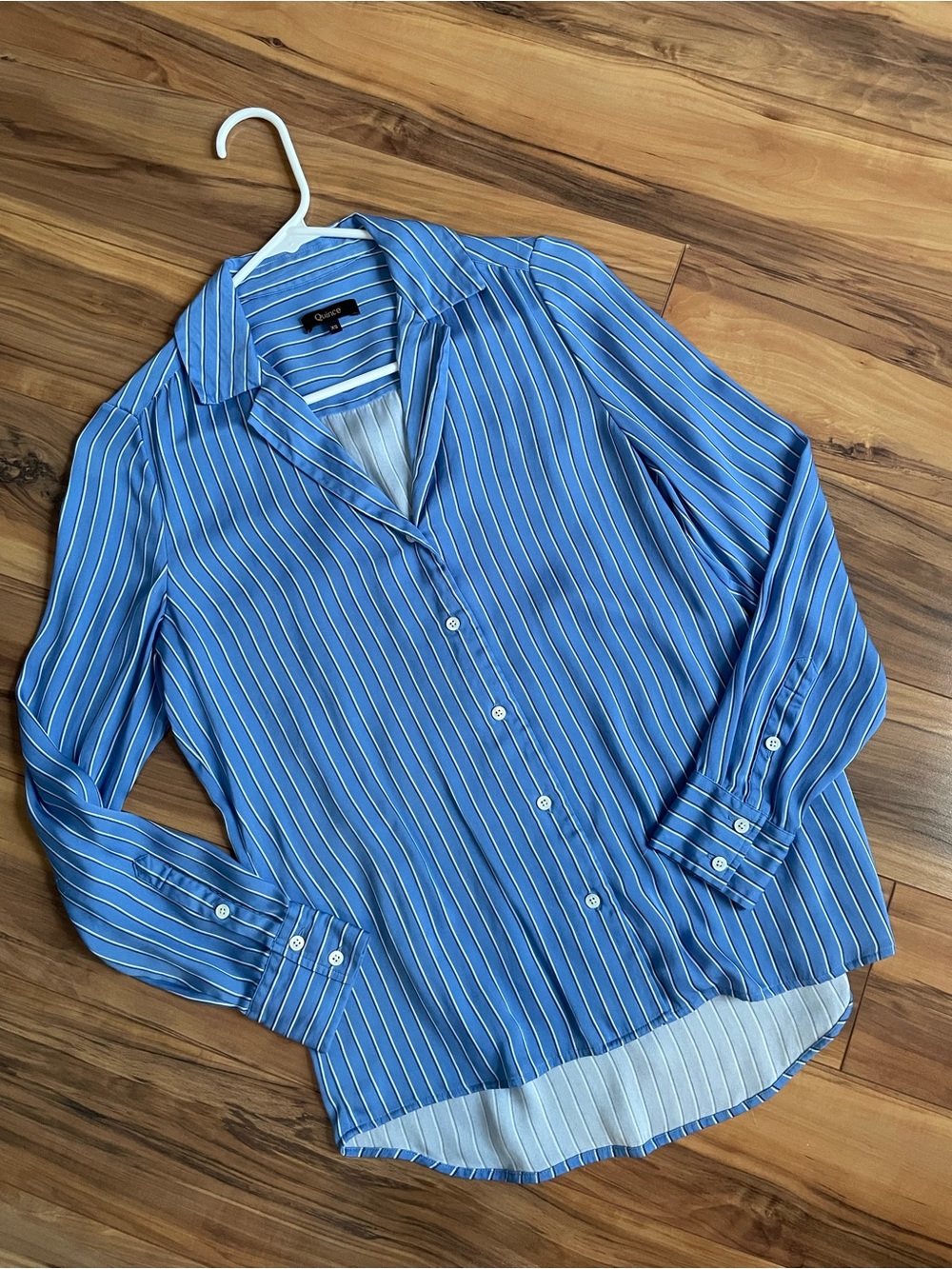 Quince silk Classic Blue Stripe Button-Up Shirt - Blue XS like new